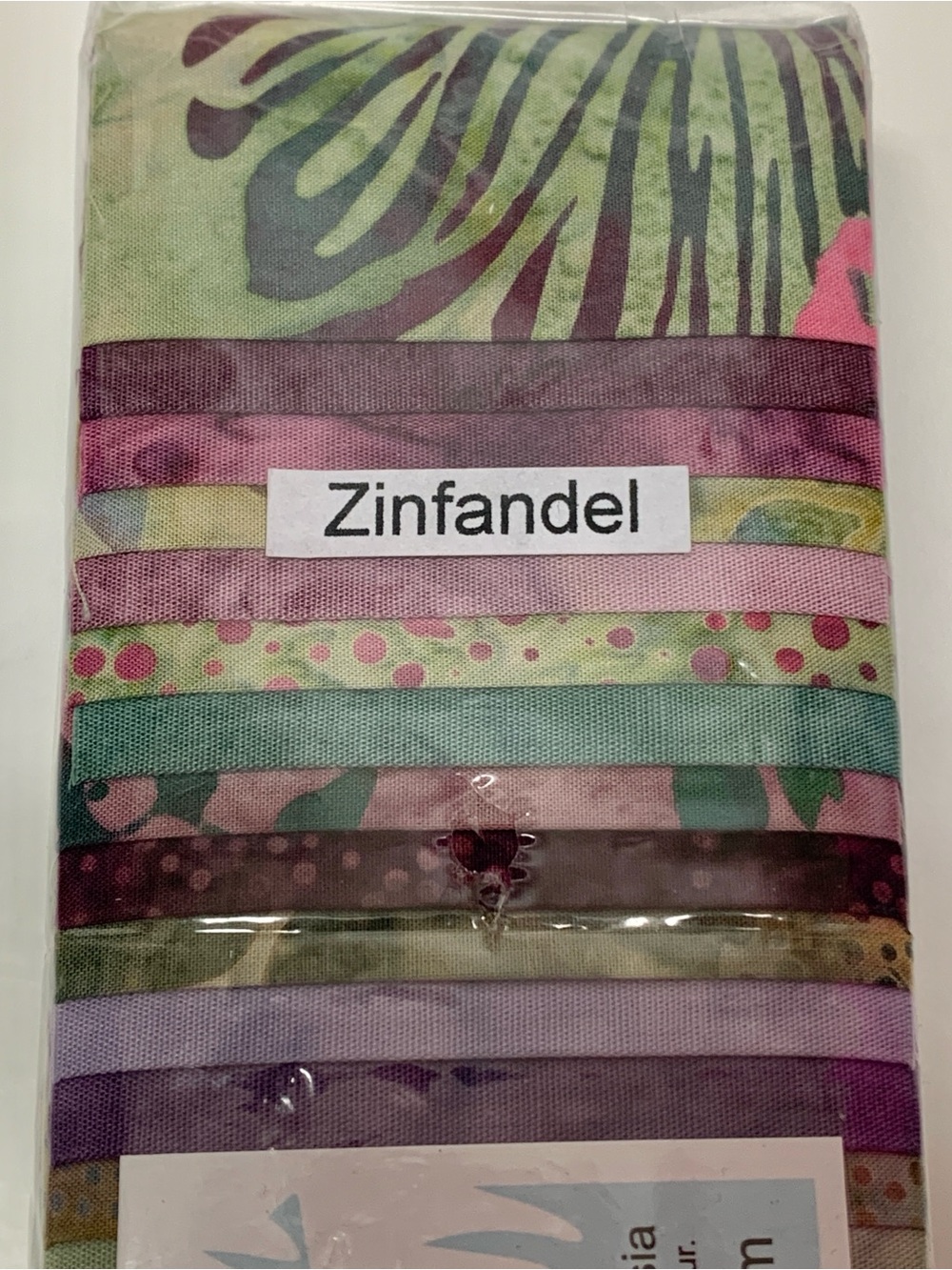 Hoffman Fabrics Bali Pops Zinfandel 40 Strips 2.5” x 44” Batik Fabric NWT
